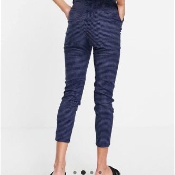 Pants - Picture 2 of 4